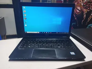 Laptop Fujitsu Lifebook U727 8GB Intel Core i5 SSD 128GB
