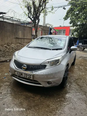 Nissan Note 2017 Silver