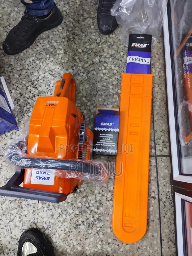 Bright Orange Colored Petrol Engine Emas 72xp Power Saw