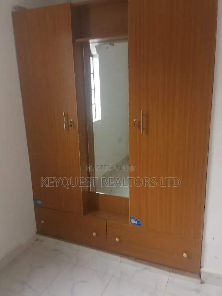 3bdrm Apartment in Gakwegori, Central Ward for rent