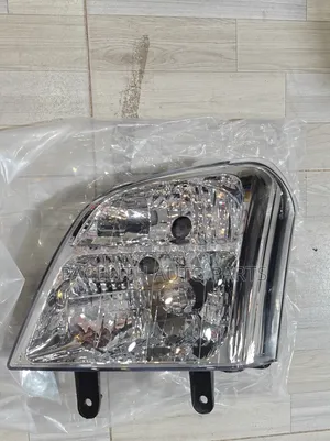 Head Lamp/ Head Light Isuzu Dmax 2002