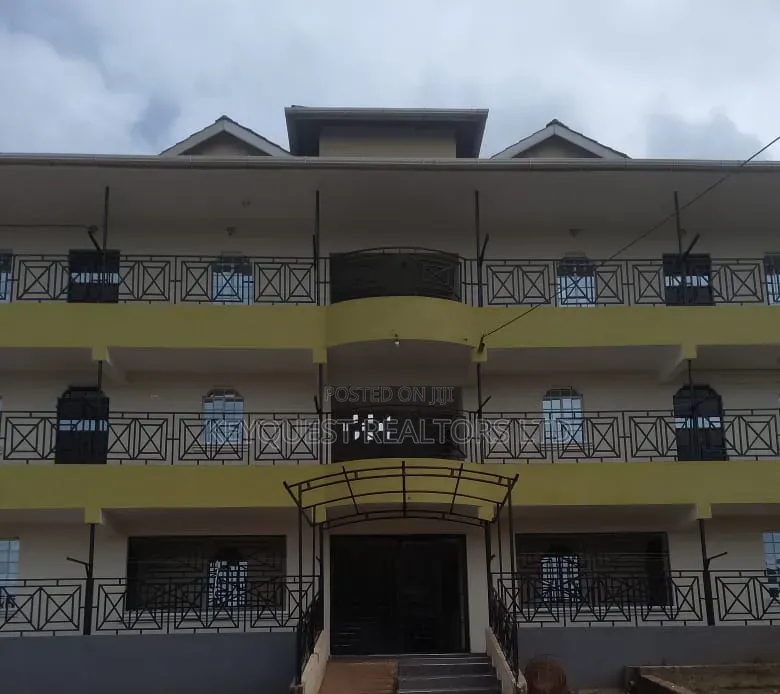 3bdrm Apartment in Gakwegori, Central Ward for rent