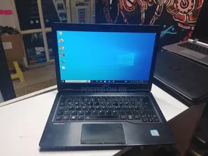 Laptop Fujitsu Lifebook U727 8GB Intel Core i5 SSD 128GB