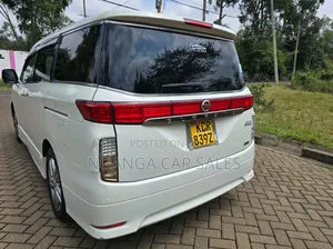Nissan Elgrand 2011 White