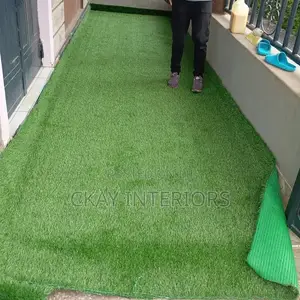 25mm Soft and Green Balcony, Well Maintained Artificial Grass Carpets