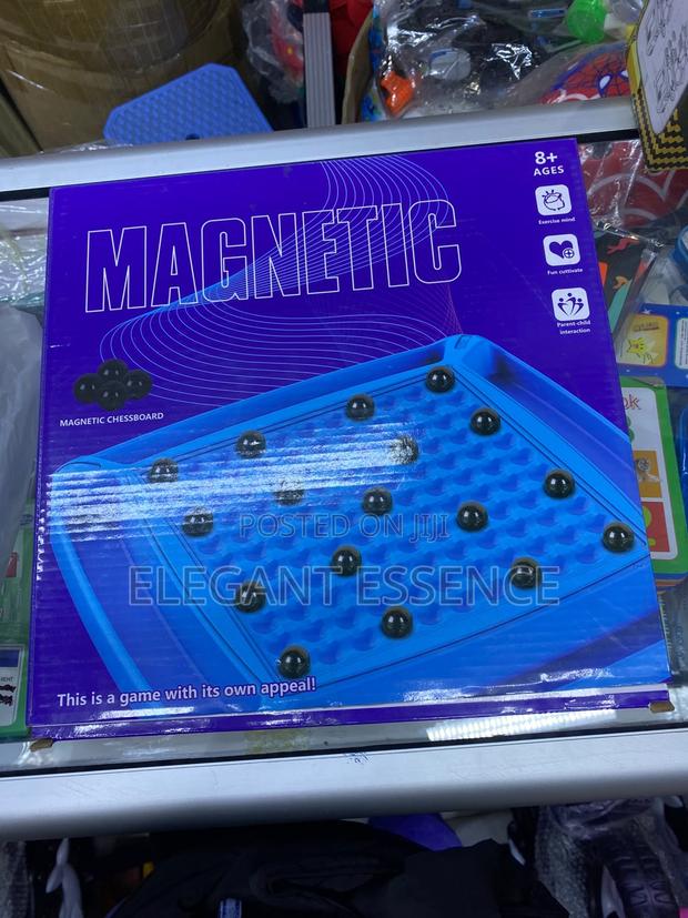32 PCS Stones Magnetic Chess Board Game Toys Magnetic Chess - thumbnail 2