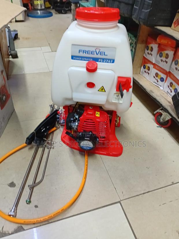 High Standard 2stroke Freevel Knapsack Sprayer - main view