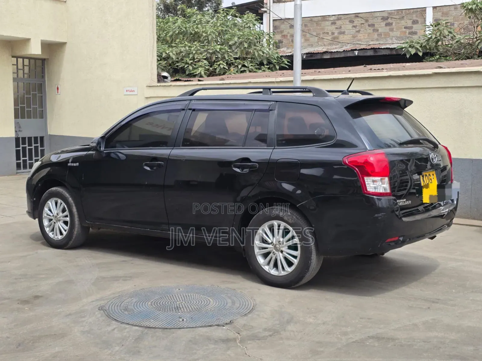 Toyota Corolla Fielder 2015 Black