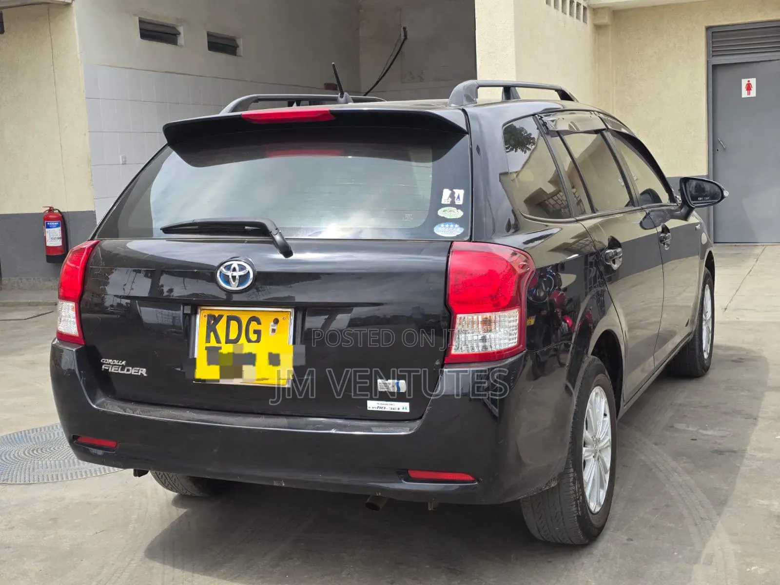Toyota Corolla Fielder 2015 Black