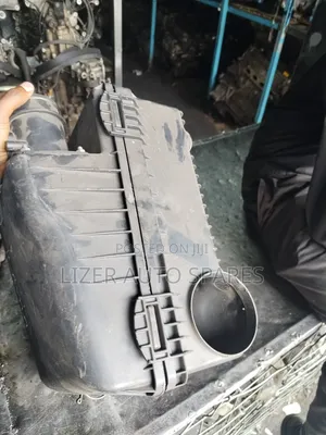 Air Cleaner Housing V73-98