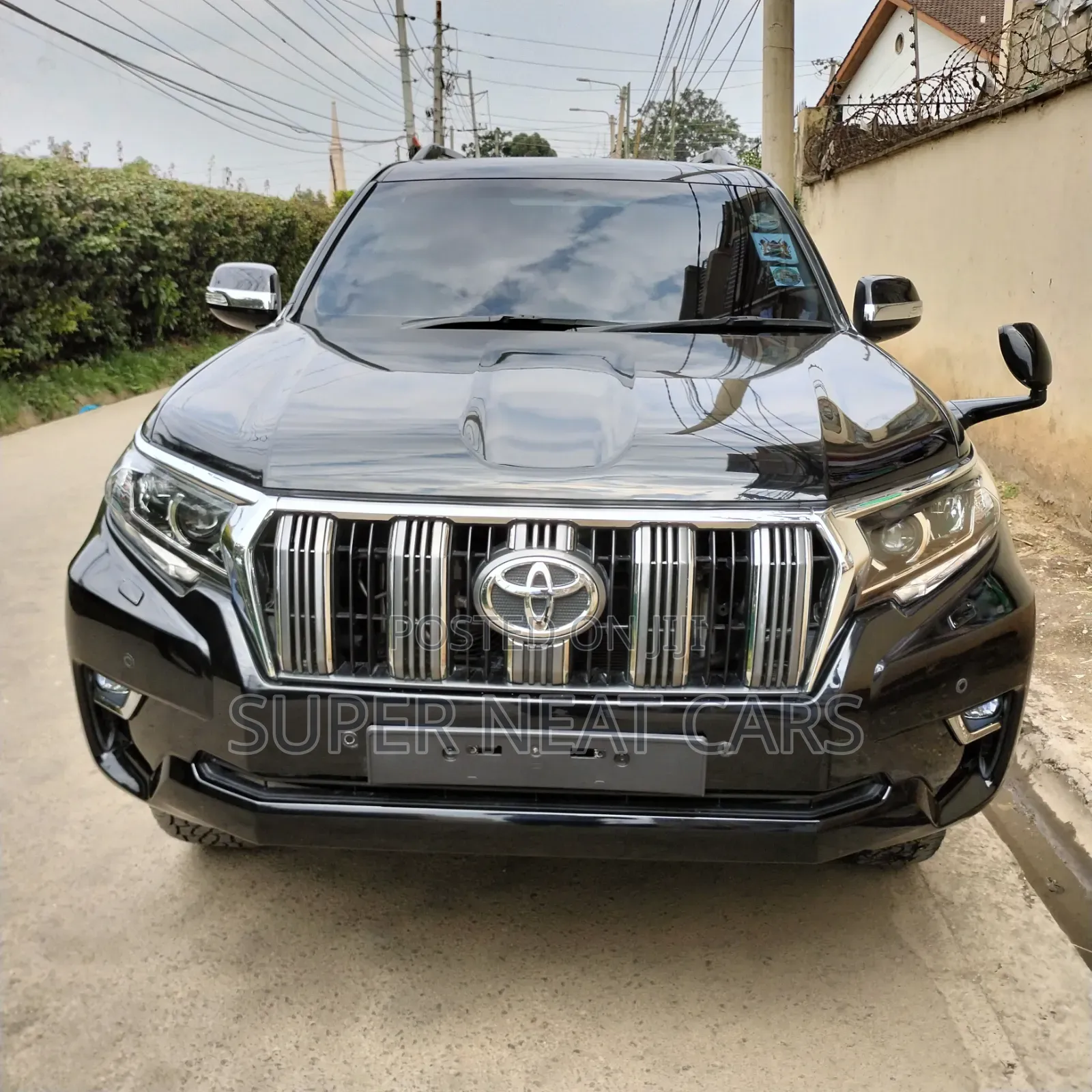 Toyota Land Cruiser Prado 2017 Black