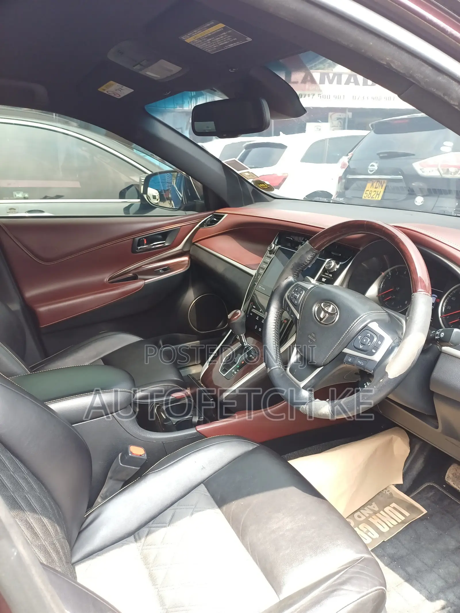 Toyota Harrier 2017 Maroon