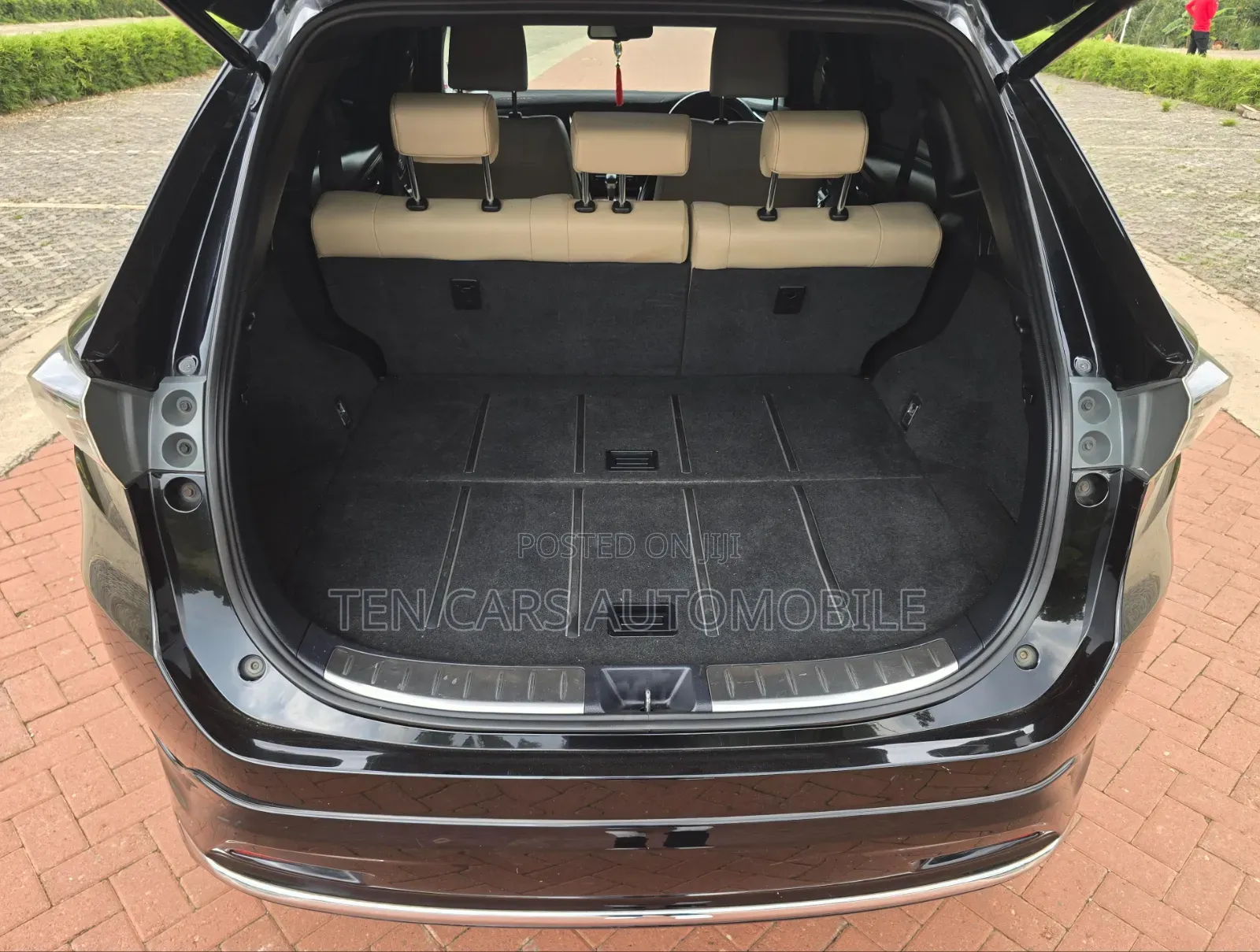Toyota Harrier 2017 Black