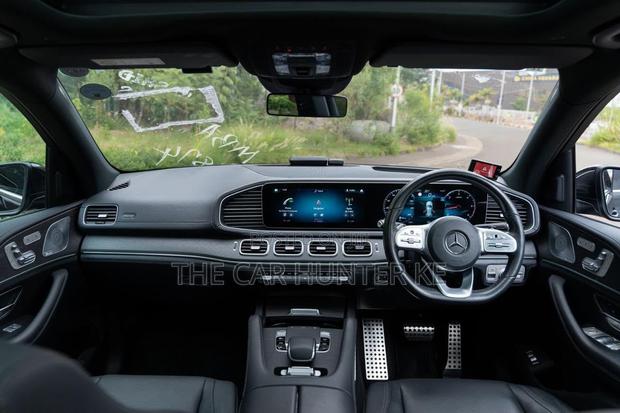 Mercedes-Benz GLE-Class GLE 400d 4MATIC 2019 Black - thumbnail 3