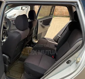 Toyota Corolla Fielder 2004 Silver