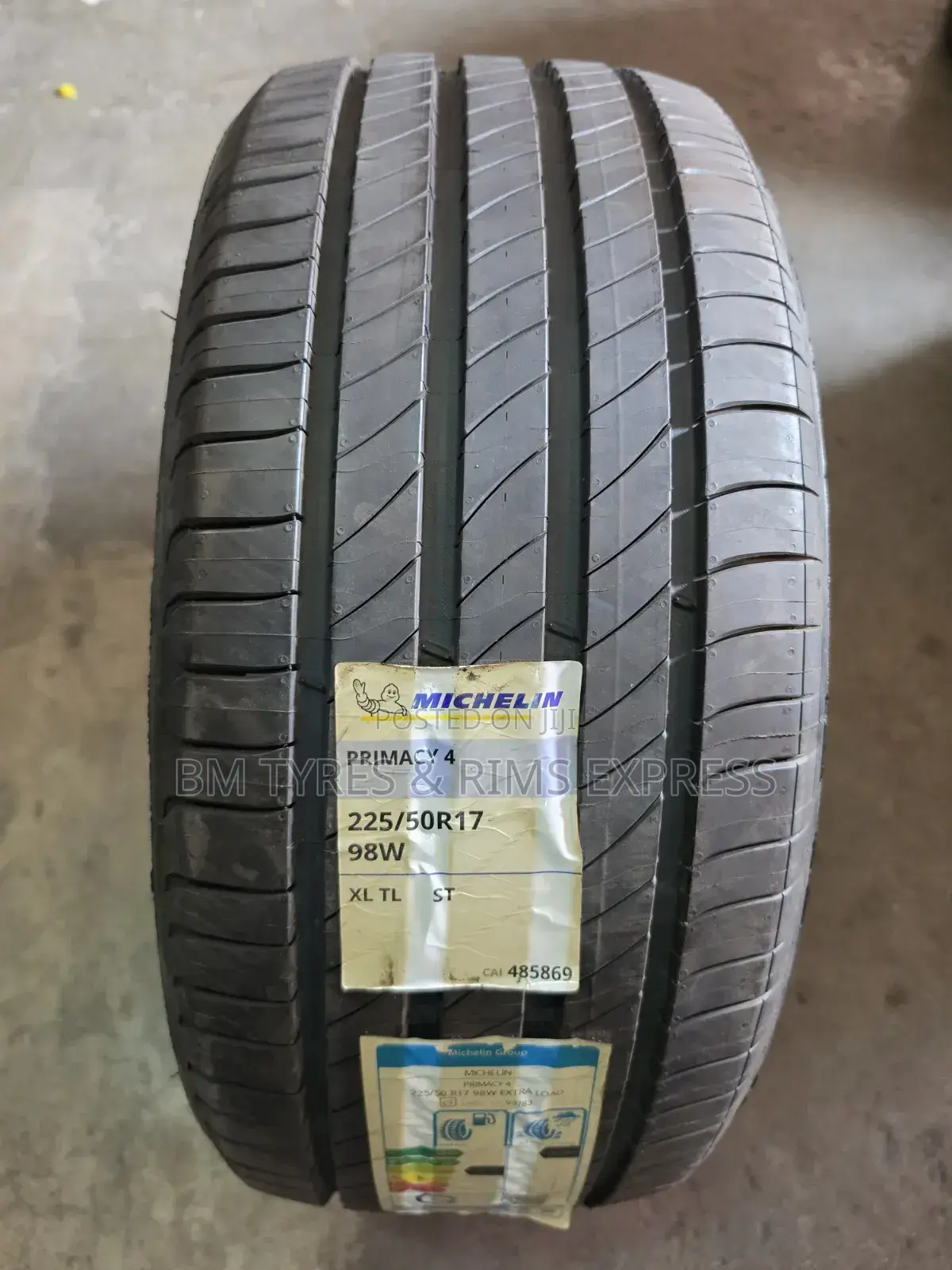 225 /50 R17 Michelin Tires (Primacy 4).