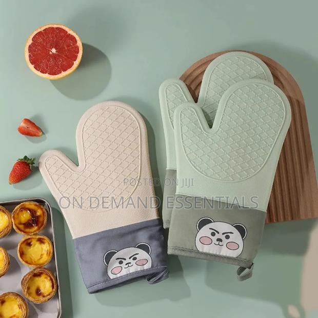 1pc High Quality Silicone Insulated Oven Gloves - main view