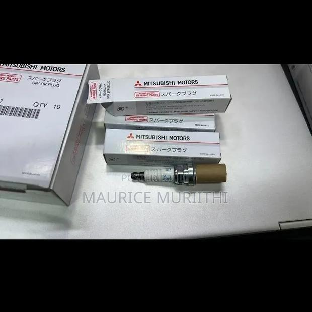 Spark Plugs Mitsubishi Lancer, Pajero Io