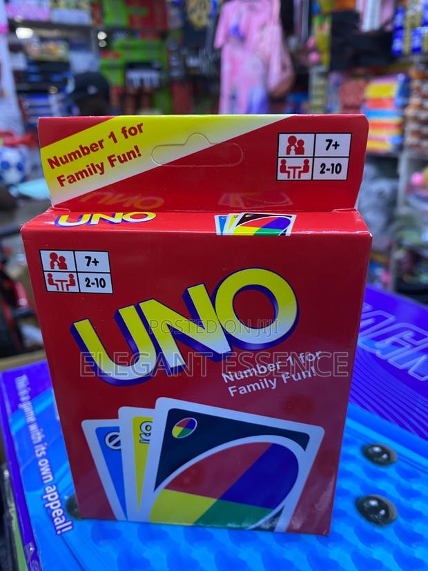 Uno Flip Family Card Game - thumbnail 2