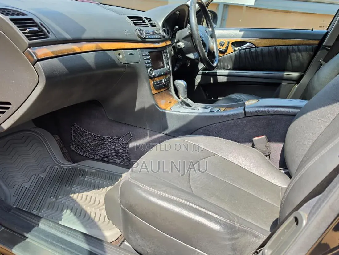 Mercedes-Benz C350 2006