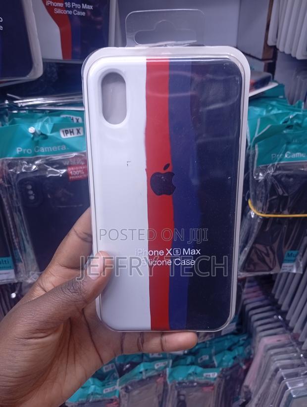 iPhone XS Max Extremely Slim Profile and Precise Cutouts Case - main view