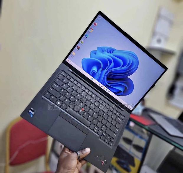 Laptop Lenovo ThinkPad X1 Carbon 32GB Intel Core i7 SSD 512GB - thumbnail 2