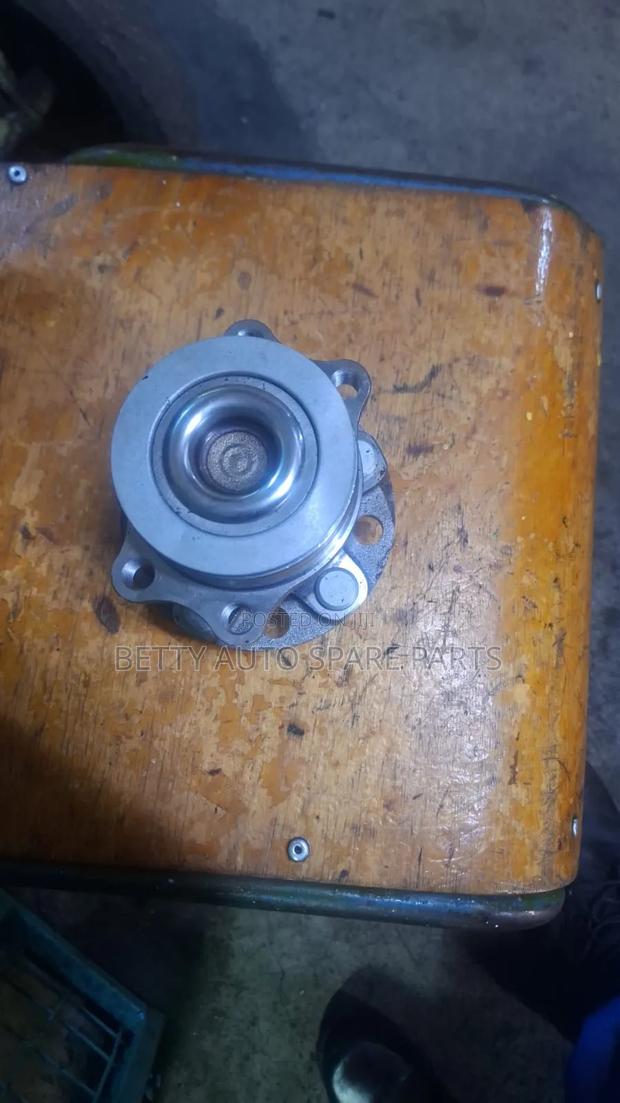 Subaru Impreza Gp2 Rear Hub - thumbnail 2