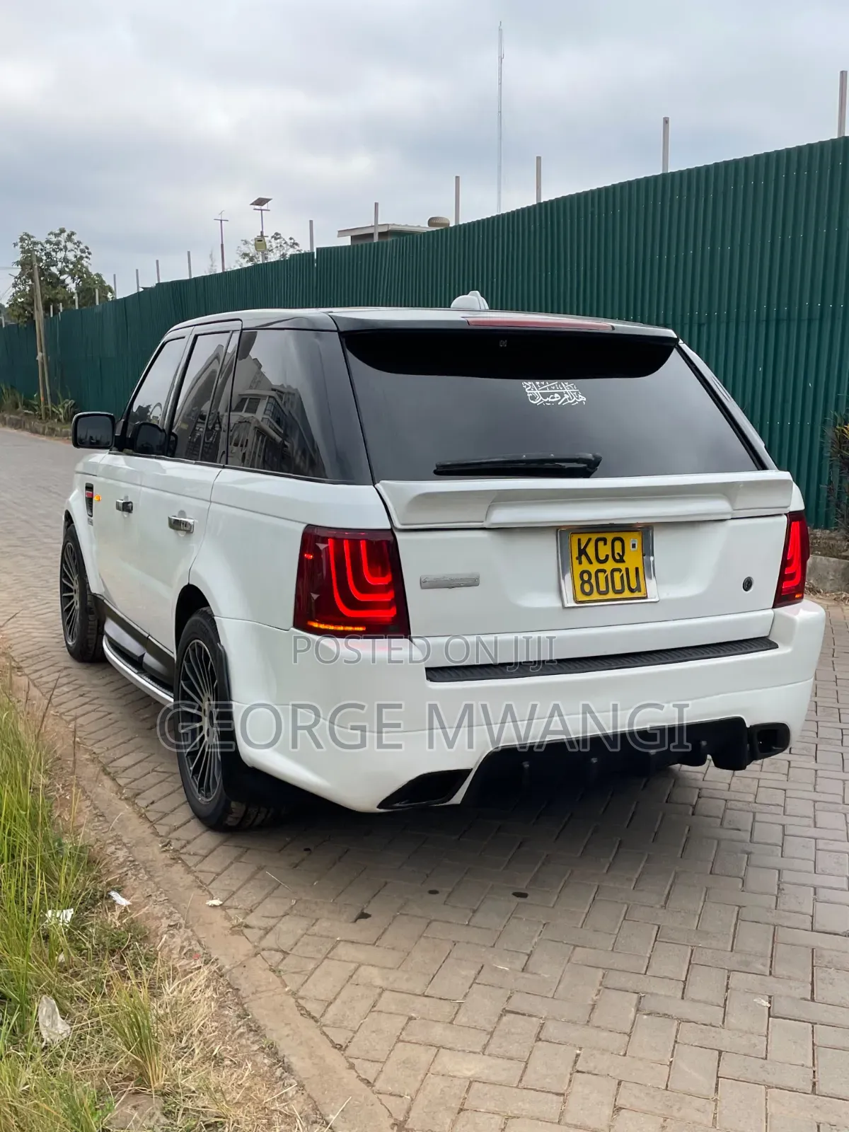 Land Rover Range Rover Sport 2011 White