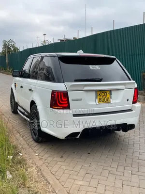 Land Rover Range Rover Sport 2011 White