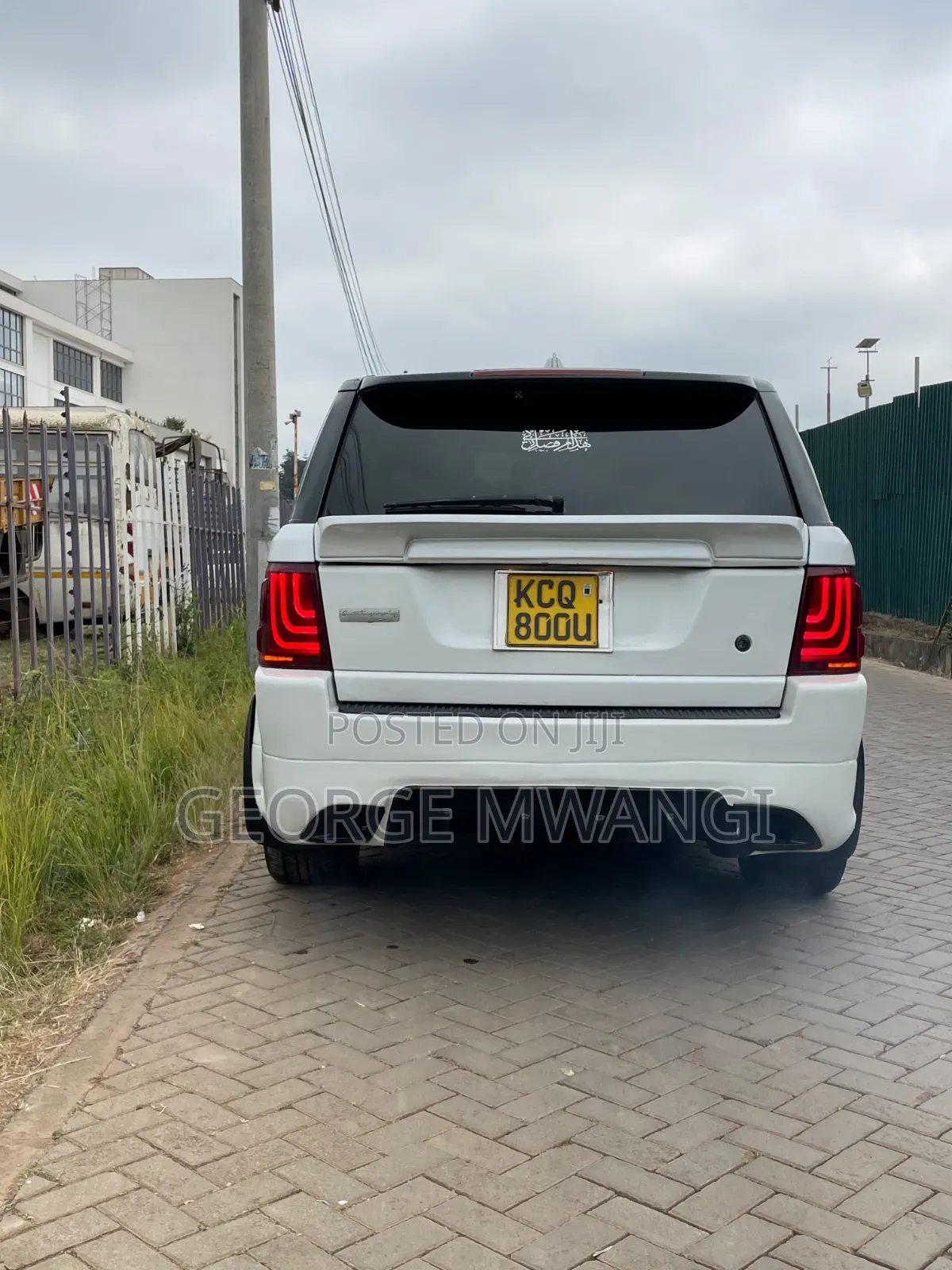 Land Rover Range Rover Sport 2011 White