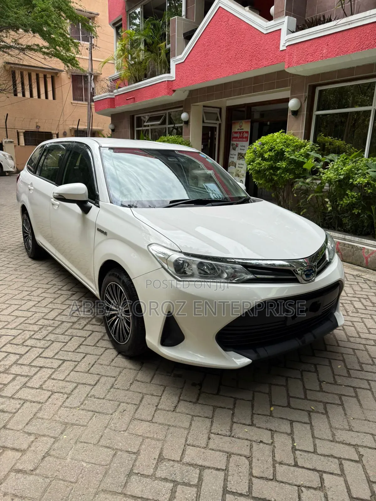 Toyota Corolla Fielder 2018 White