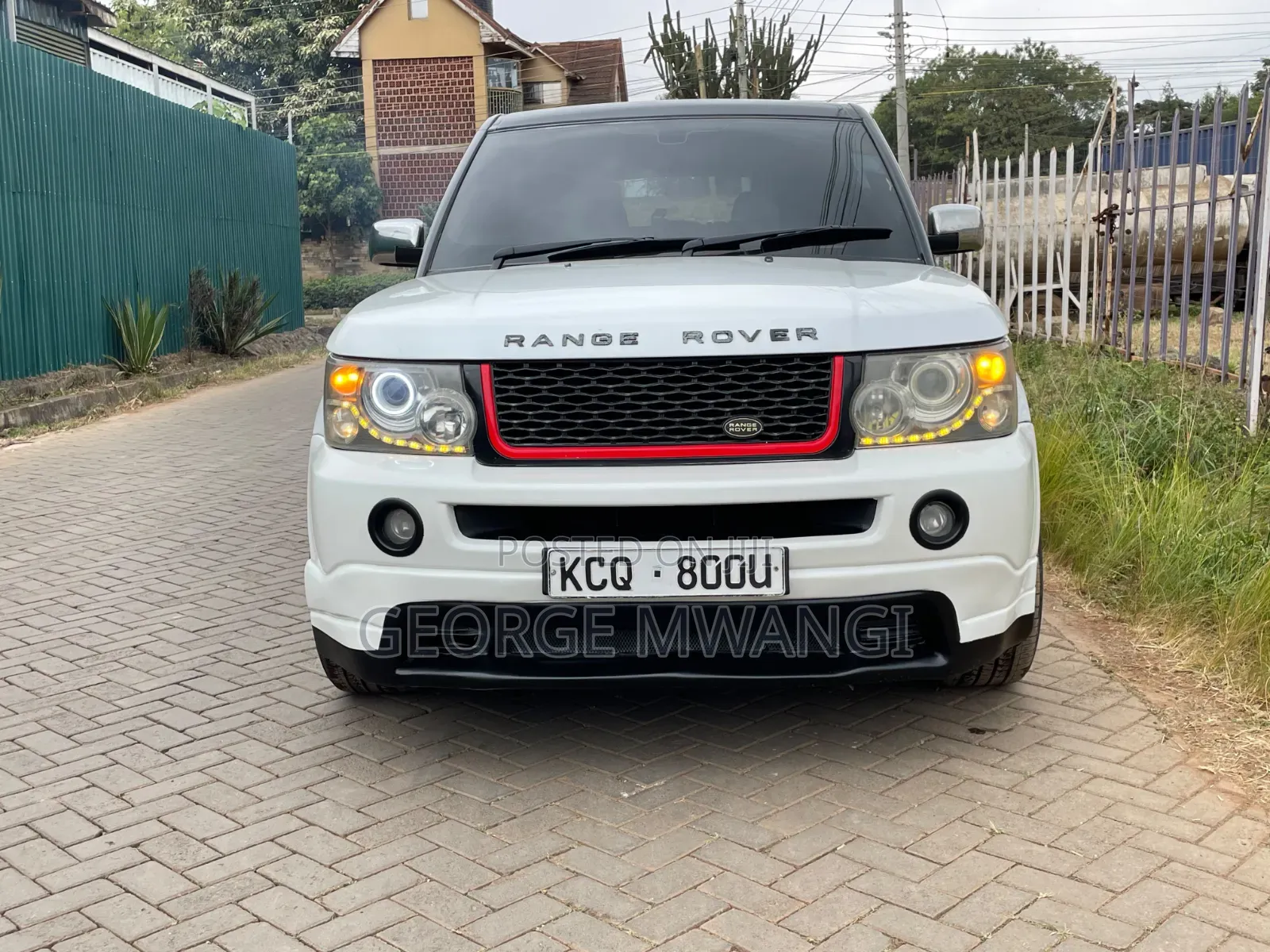 Land Rover Range Rover Sport 2011 White