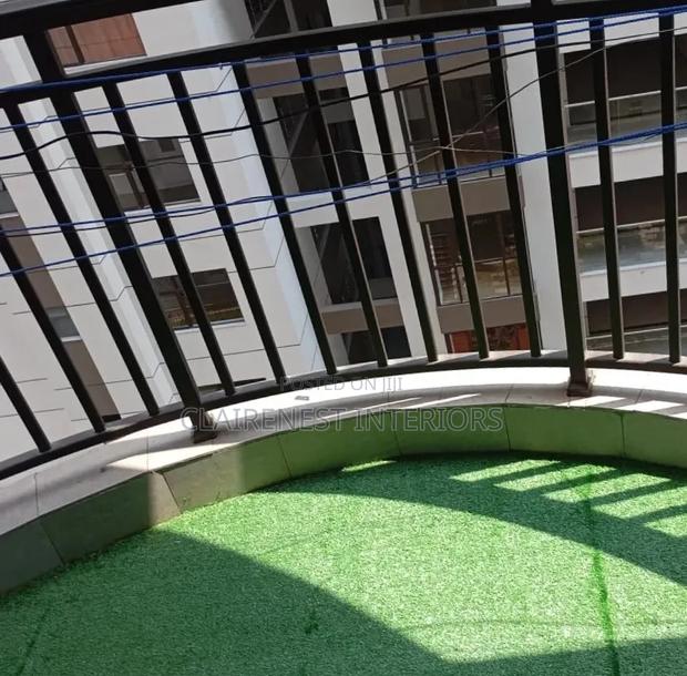 10mm Neat, Soft and Inviting Balcony Artificial Grass Carpets