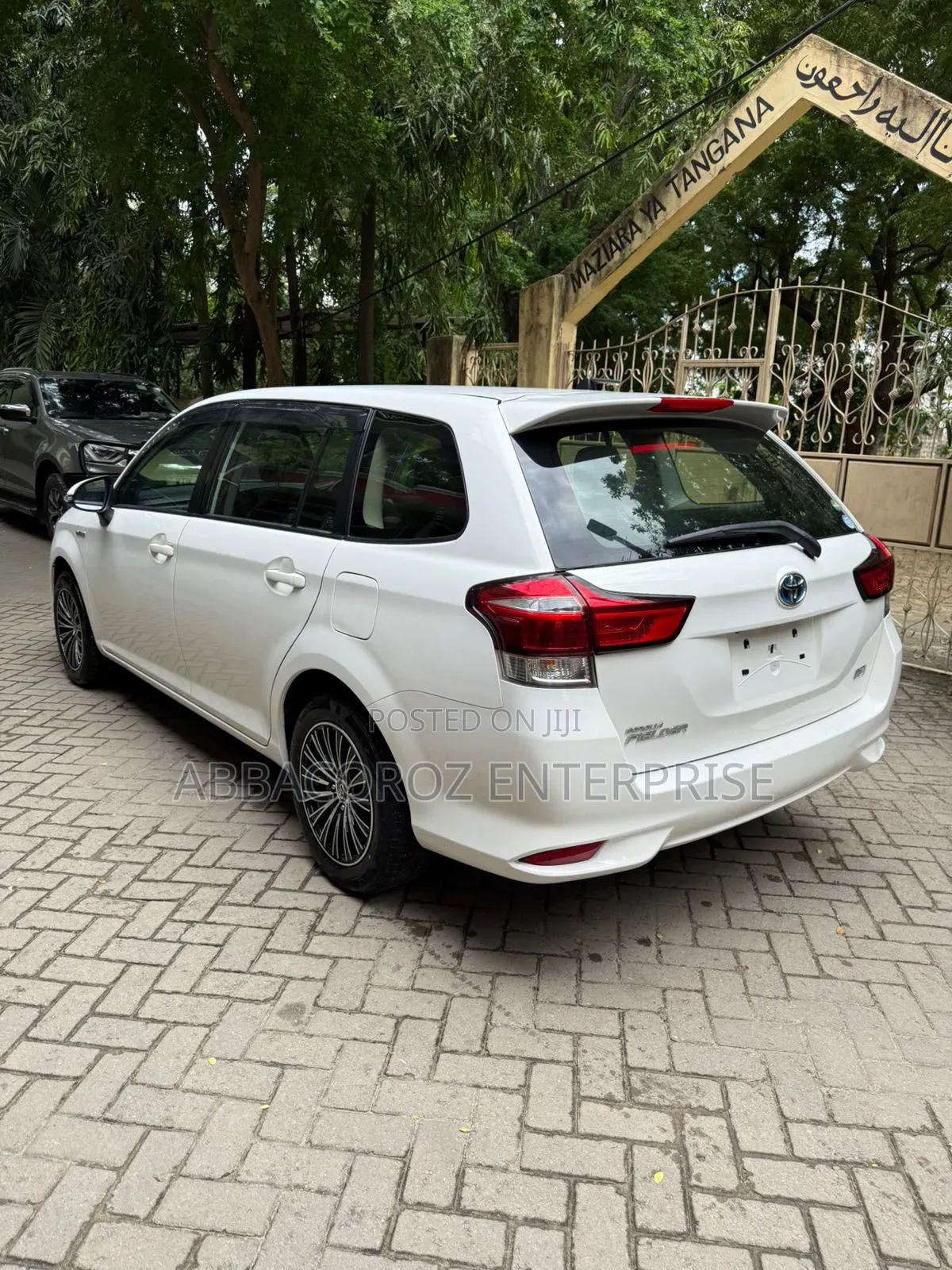 Toyota Corolla Fielder 2018 White