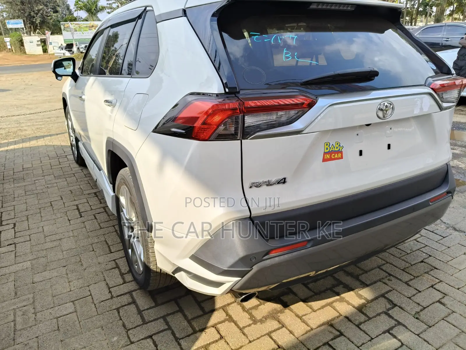 Toyota RAV4 2020 White