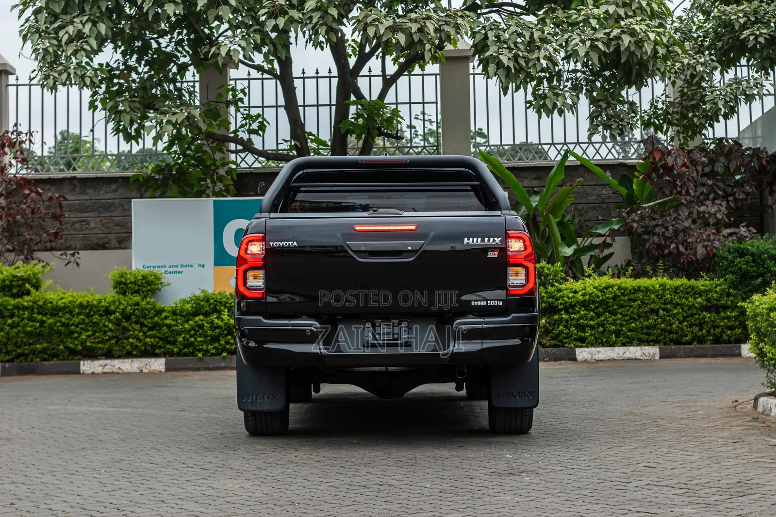 Toyota Hilux 2023 Black