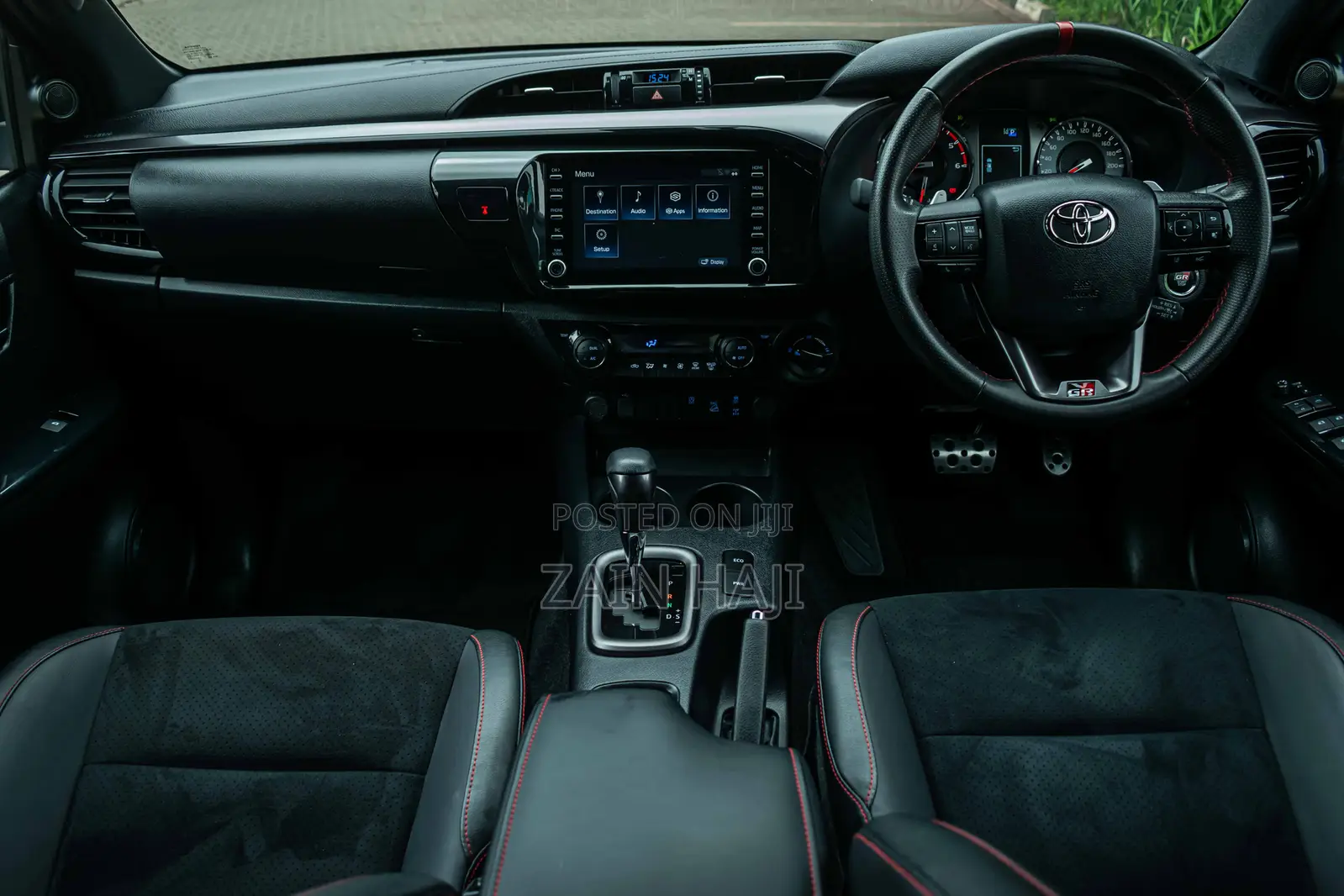 Toyota Hilux 2023 Black