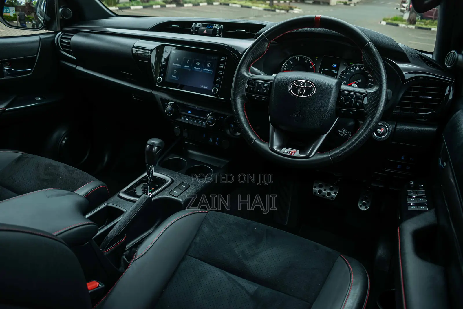 Toyota Hilux 2023 Black