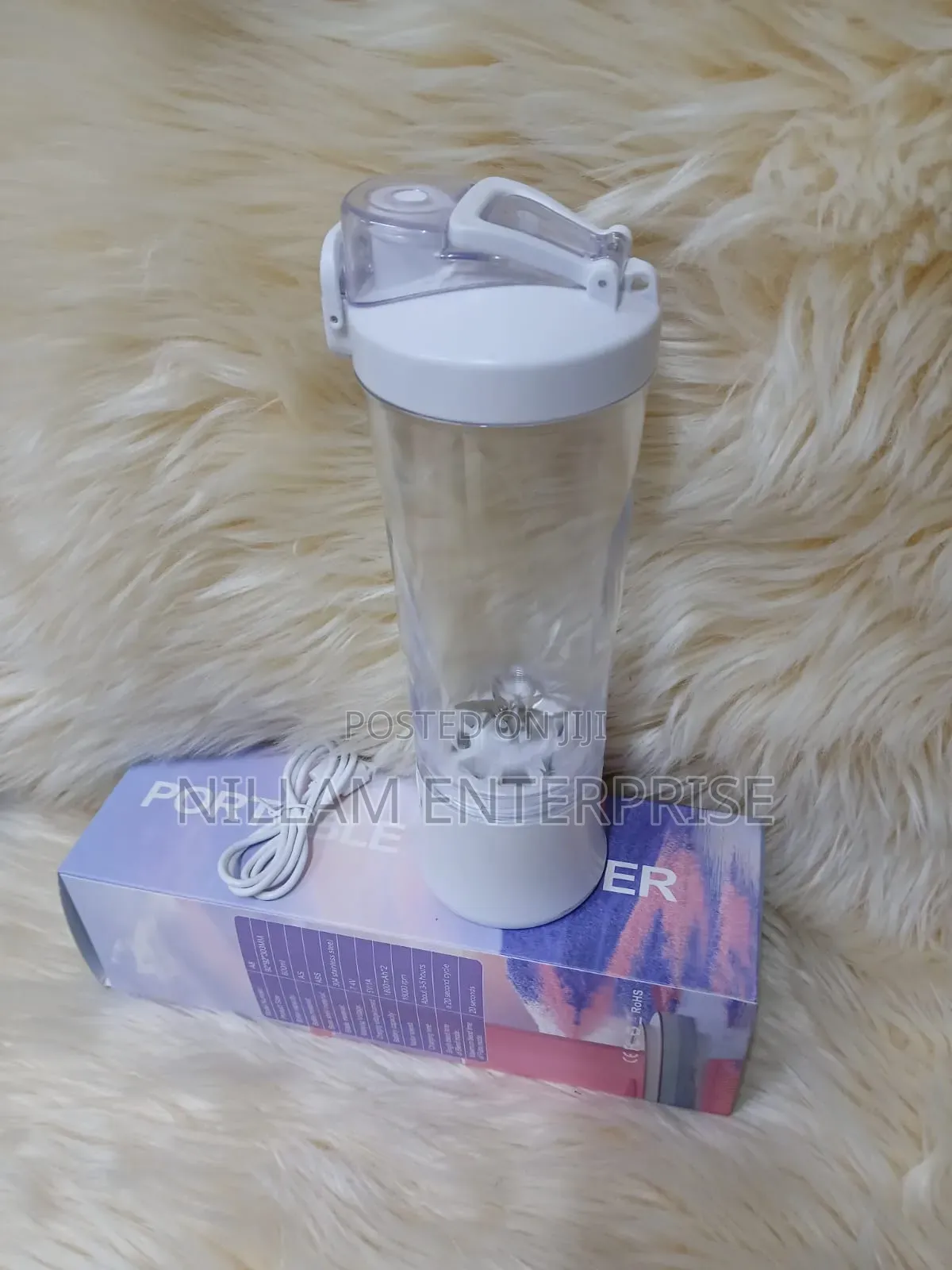 Powerful Electric Rechargeable Blender*