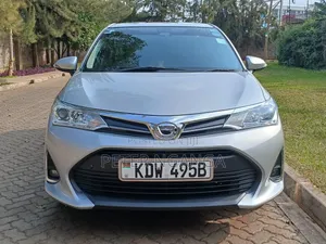 Toyota Axio 2018 Silver