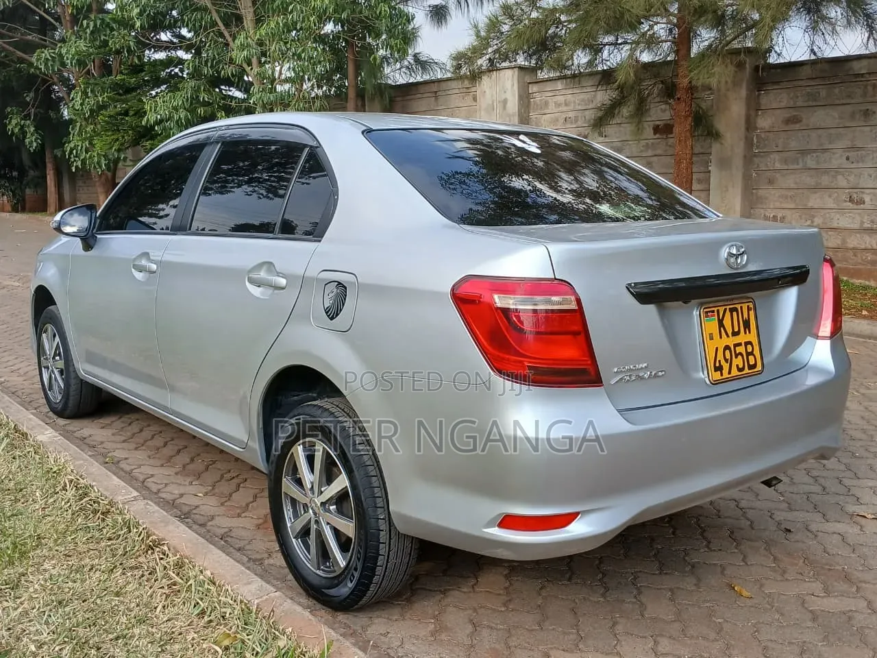 Toyota Axio 2018 Silver