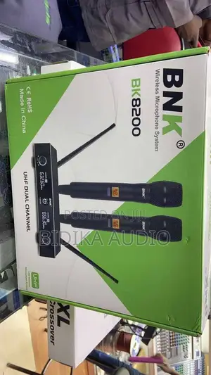 BNK BK8200 Professional UHF Dual Channel Wireless Microphone System