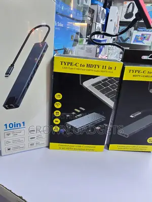 USB-C 11-in-1 Expansion Hub With HDMI VGA PD Charging