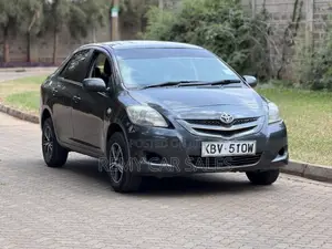 Toyota Belta 2006 Gray