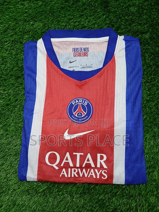 PSG Home Kit Season 2026/27 Player Version Kit - thumbnail 3
