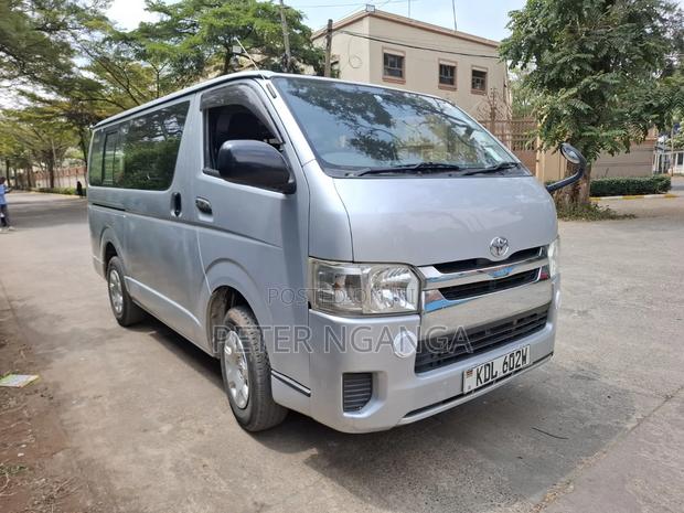 Toyota HiAce 2015 Silver - thumbnail 5