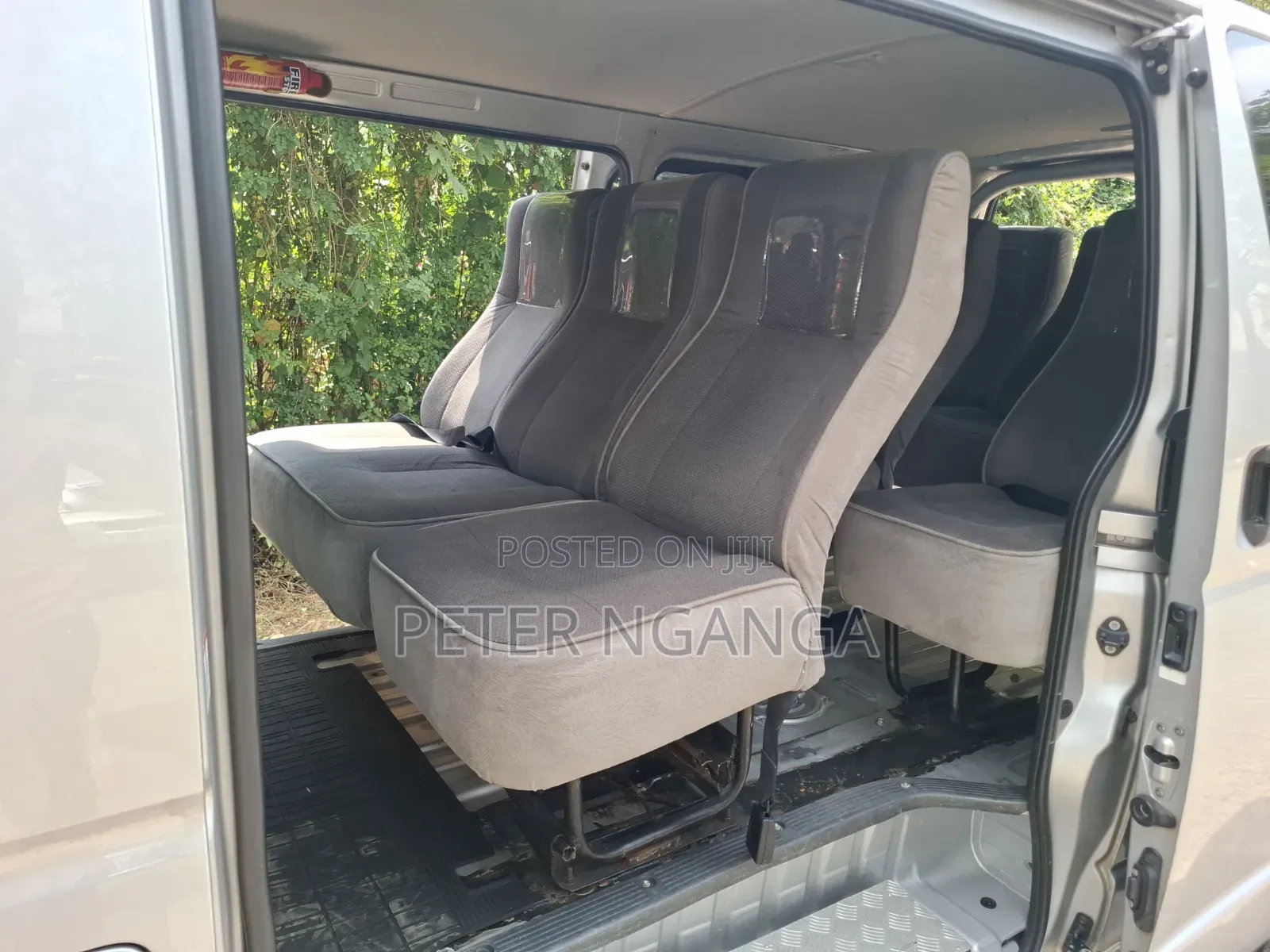Toyota HiAce 2015 Silver