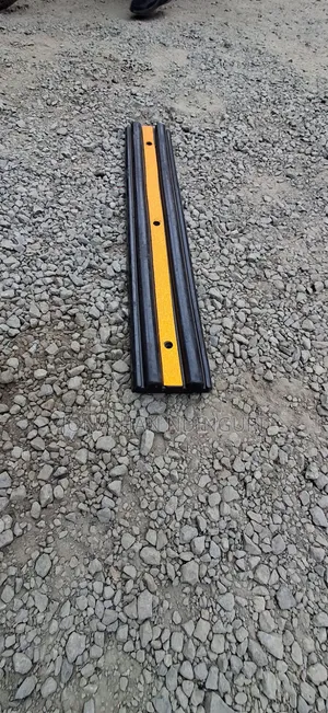 Heavy-Duty Loading Bay Bumper