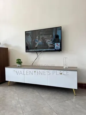 Morden Wooden TV Stand