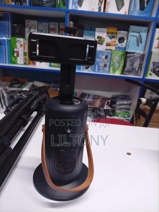 Rotating AI Desktop Tripod/Mounting - main view
